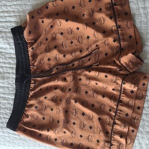 Lightly Worn Men McM Silk Short Size Medium.
